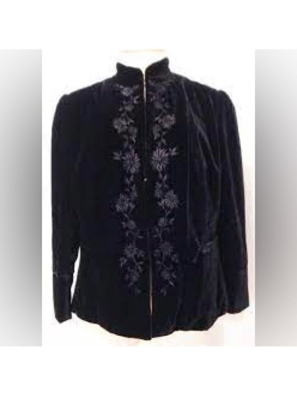 Apt. 9 Velvet Embroidered Floral Detail Long Sleeve Blazer Jacket